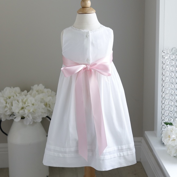 Strasburg Dress White 100% Cotton Satin Sash Beach Portrait Flower Girl Perfect - Picture 3 of 4